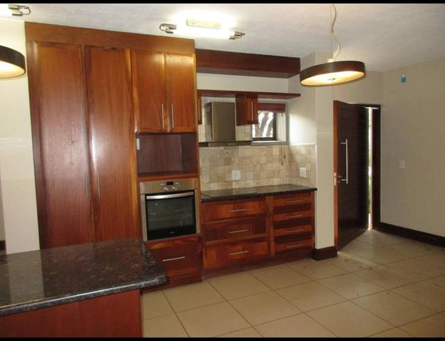 2 BEDROOM HOUSE FOR SALE IN RETIRE AT MIDSTREAM